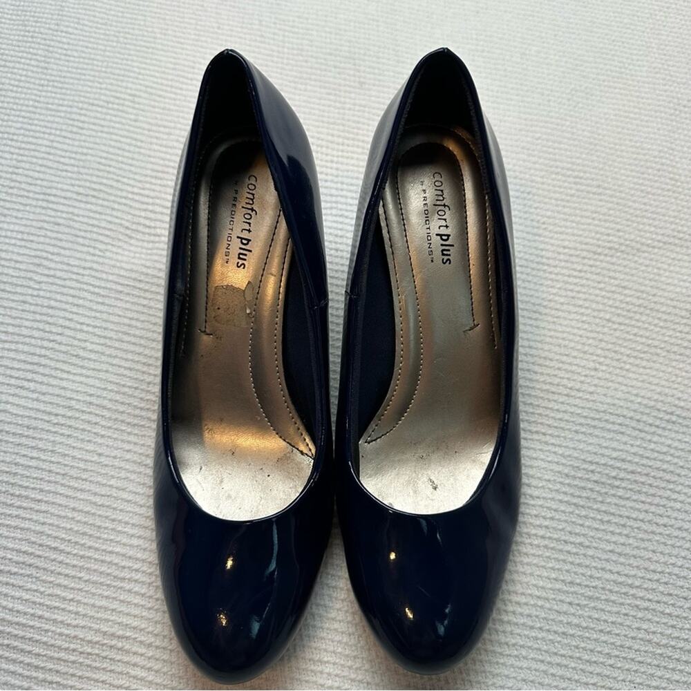Comfort Plus by Predictions Navy Heels size 8 - Picture 2 of 7